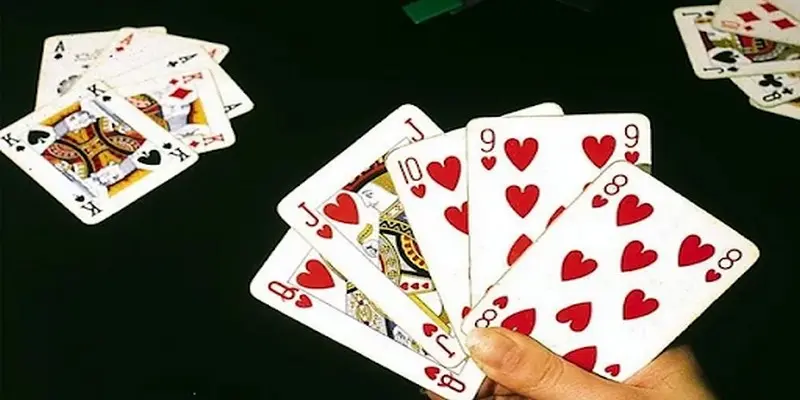 Thông tin cơ bản về game đánh bài tiến lên