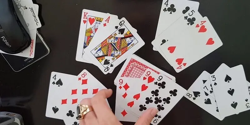 Khái quát về bài xập xám